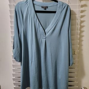 Lane Bryant 3/4 sleeve roll tab vneck tee